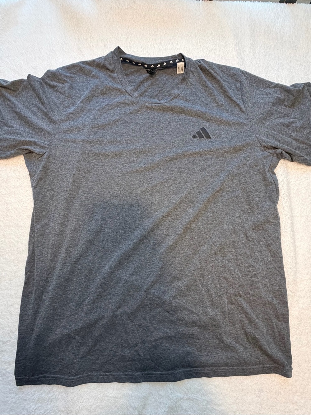 Adidas Men's Dark Gray V-Neck Athletic Tee XL